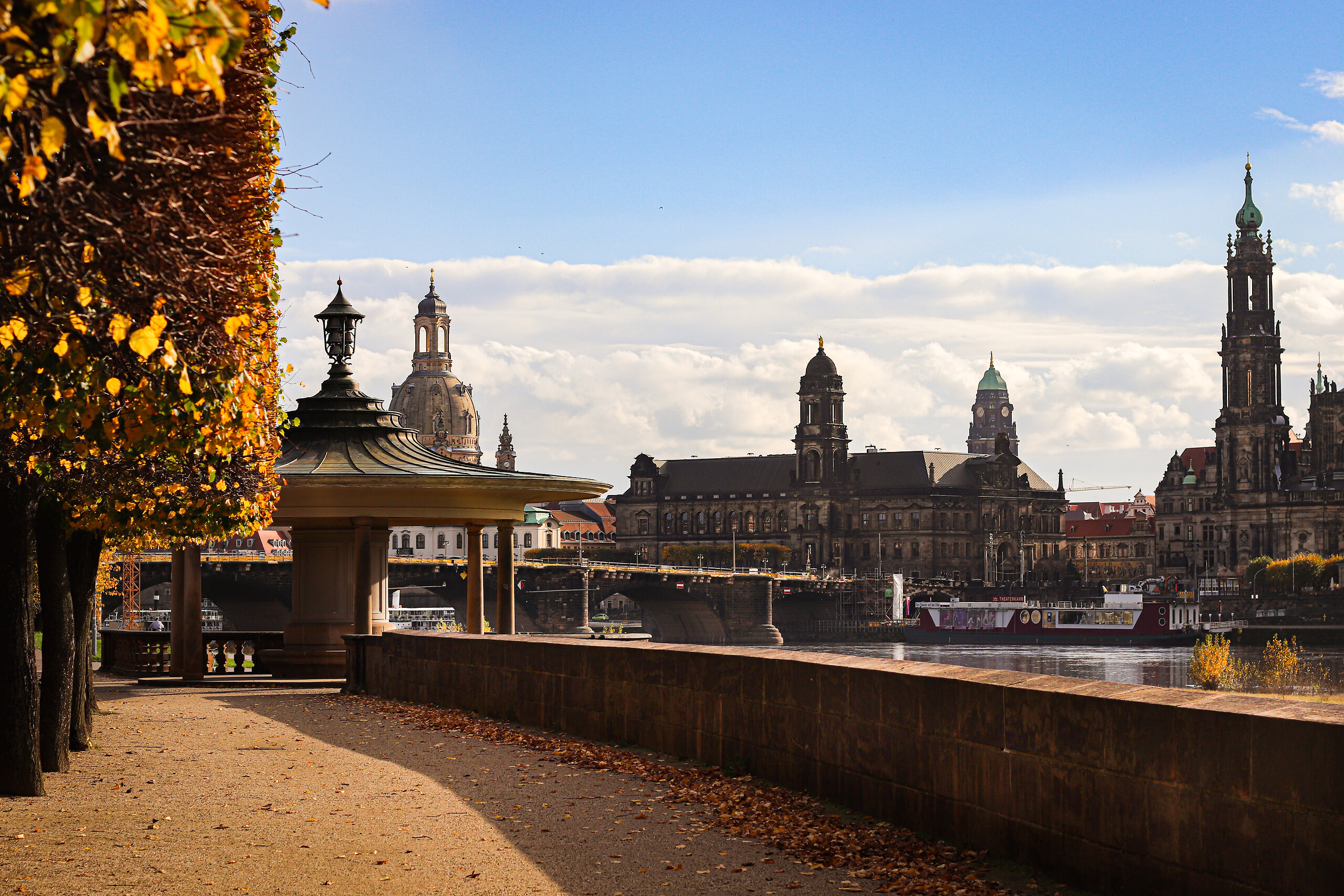 The banks of the Elbe with its world-famous skyline bathed in the golden light of autumn.